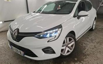 Renault clio v Neuvy