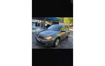 Volkswagen Golf Nice