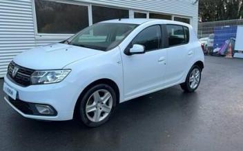 Dacia sandero Guingamp