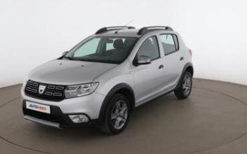 Dacia sandero Issy-les-Moulineaux