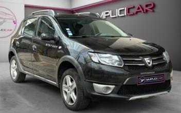 Dacia sandero Montreuil
