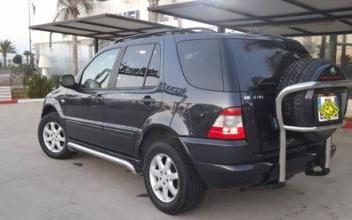 Mercedes classe m Louvres