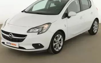 Opel Corsa Issy-les-Moulineaux