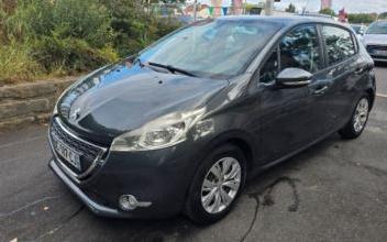 Peugeot 208 Sannois