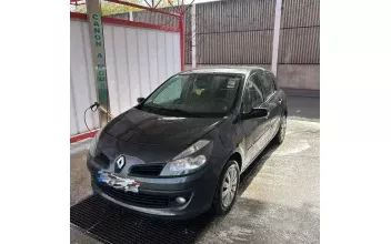 Renault Clio Houilles