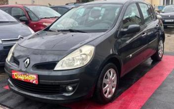 Renault clio iii Le-Blanc-Mesnil