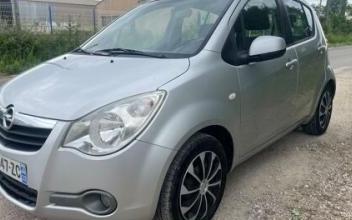 Opel agila Saint-Gilles
