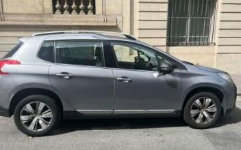 Peugeot 2008 Paris