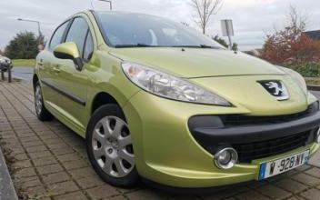 Peugeot 207 Sainte-Luce-sur-Loire