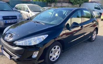 Peugeot 308 La-Roquette-sur-Siagne