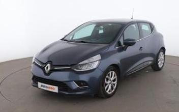 Renault clio Issy-les-Moulineaux