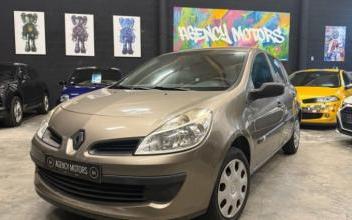 Renault Clio Chazay-d'Azergues