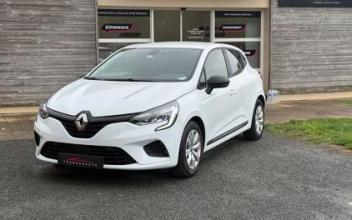 Renault clio v Crêches-sur-Saône
