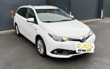 Toyota auris Sète
