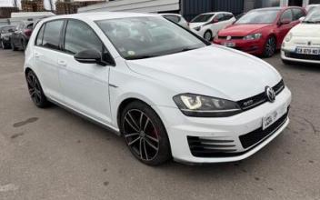 Volkswagen golf La-Courneuve