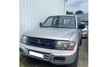 Mitsubishi pajero Cenon