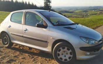 Peugeot 206 Saint-Laurent-de-Chamousset