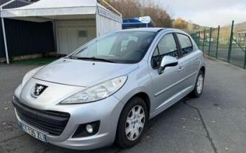 Peugeot 207 Notre-Dame-de-Sanilhac