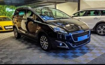 Peugeot 5008 Le-Lion-d'Angers
