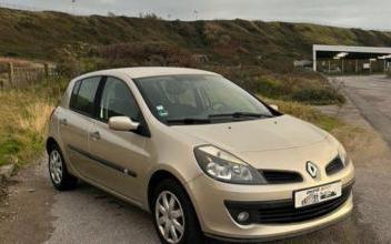 Renault Clio Outreau