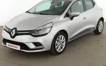 Renault Clio Issy-les-Moulineaux