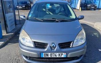 Renault scenic ii Courcouronnes