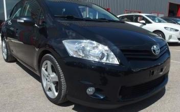 Toyota auris Savières