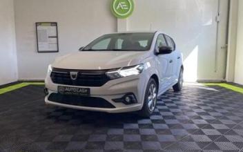 Dacia sandero Sarrians
