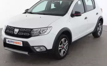 Dacia Sandero Issy-les-Moulineaux