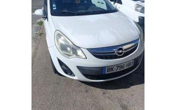 Opel corsa Aix-en-Provence
