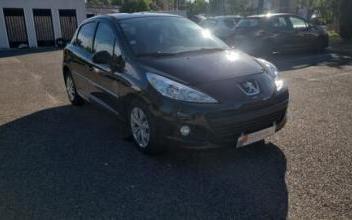Peugeot 207 Salon-de-Provence