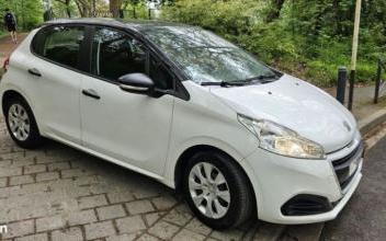 Peugeot 208 Romainville
