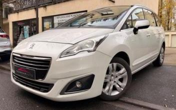 Peugeot 5008 Saint-Maur-des-Fossés