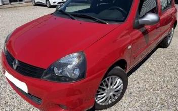 Renault clio Saint-Priest