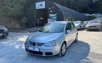 Volkswagen golf Sathonay-Camp