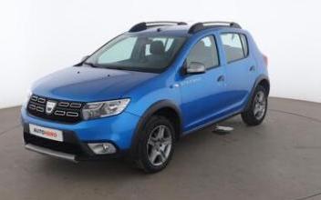 Dacia sandero Issy-les-Moulineaux