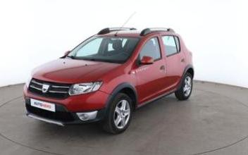 Dacia sandero Issy-les-Moulineaux