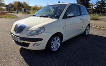 Lancia ypsilon Roussillon