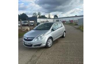 Opel corsa Mont-de-Marsan