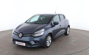 Renault clio Issy-les-Moulineaux