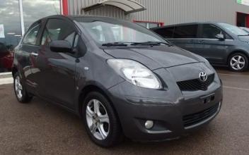 Toyota yaris Savières