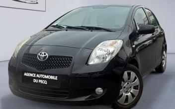 Toyota yaris Le-Pecq