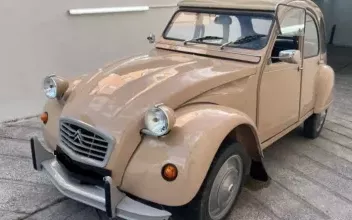 Citroen 2CV Avignon