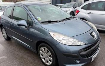 Peugeot 207 La-Courneuve