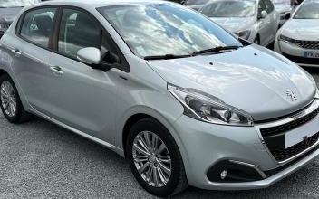 Peugeot 208 Saint-Denis-en-Val