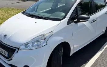 Peugeot 208 Tours