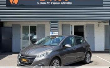 Peugeot 208 Saintes