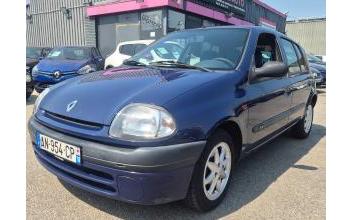 RENAULT Clio Coignières