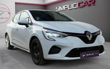 Renault clio v Amné