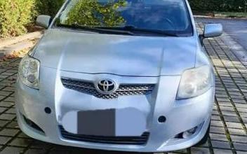 Toyota auris Douai